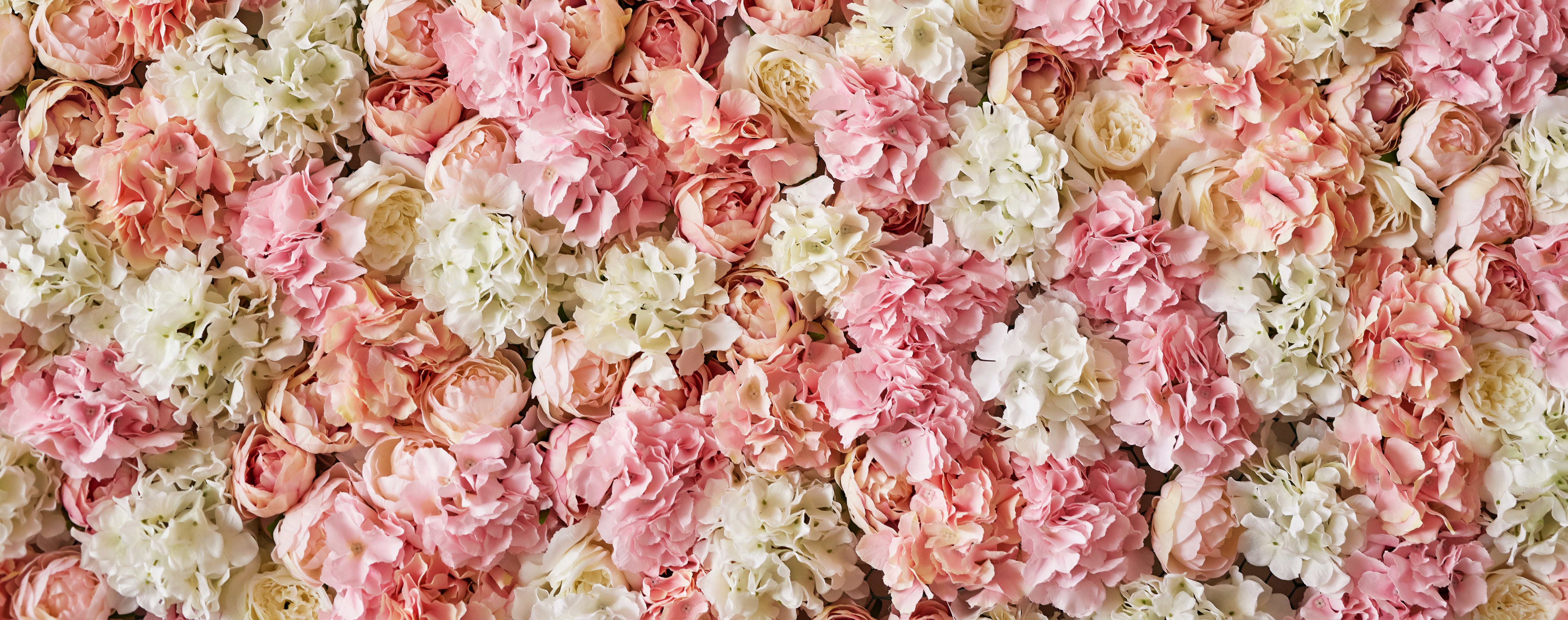 Profiting On The Pop-Up Floral Installation Trend